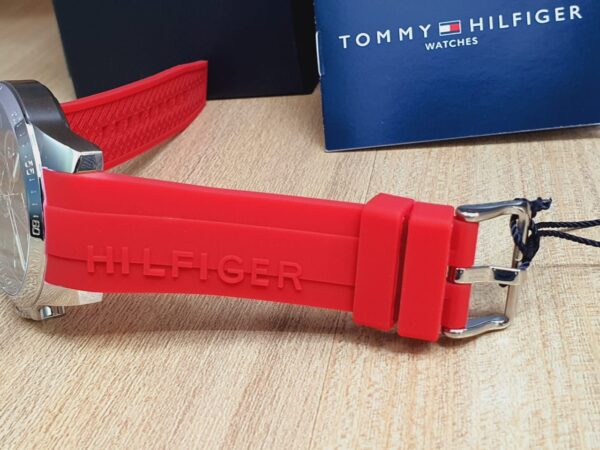 Tommy Hilfiger Men’s Quartz Silicone Strap Black Dial 46mm Watch 1791351 04